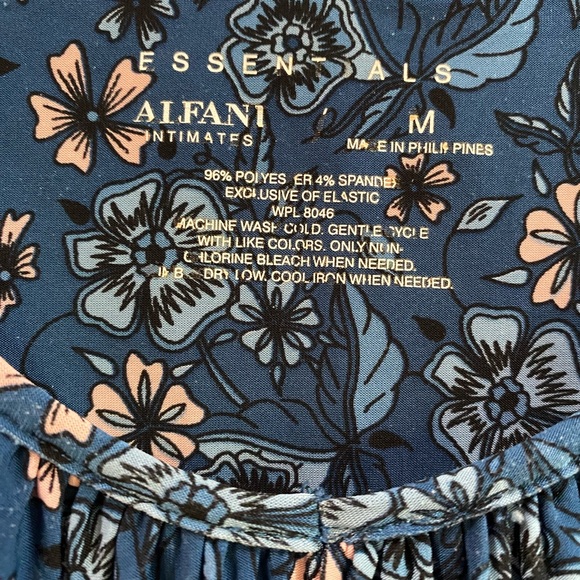 Alfani Intimates nightie - Picture 3 of 3